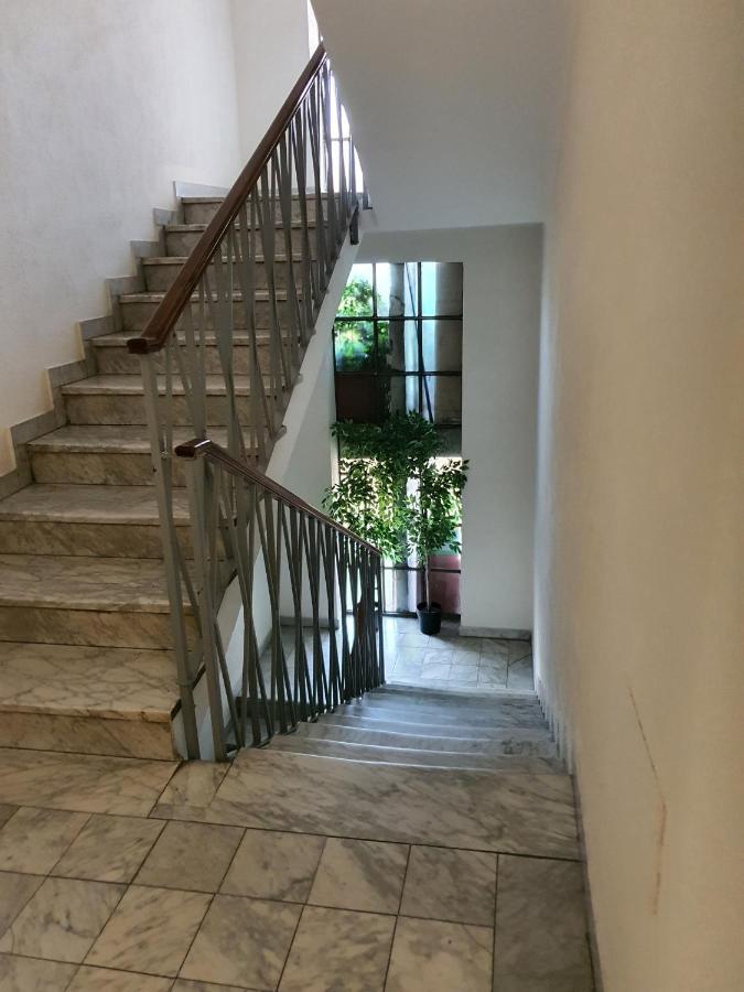 Cristel Apartment - 15 Min Da Milano - Parcheggio - Mono 2 Кормано Экстерьер фото